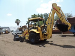 retroexcavadora-serie3209-new holland-lb75b-7